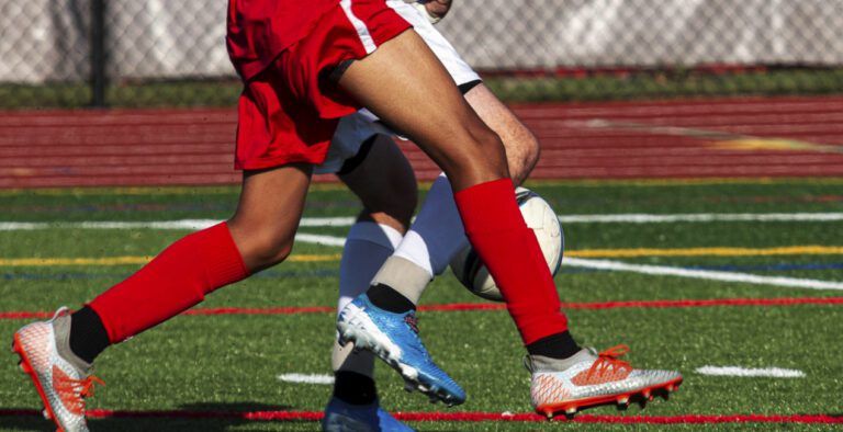 Supporting Young Athletes After a Sports Injury | MGH Clay Center